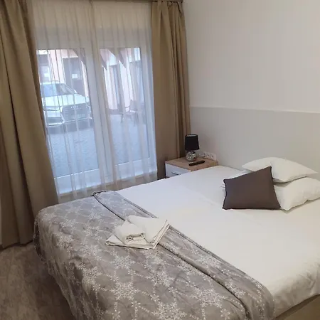 Apartment Star 4 *