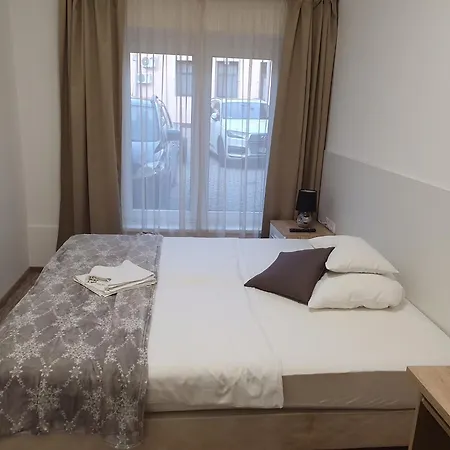 Apartment Star 4 *